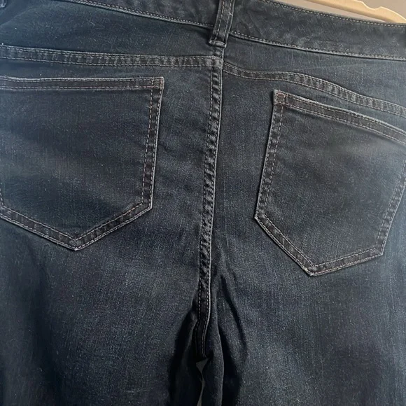 Victoria’s Secret Mid Rise Legging Jeans 8 NEW - Picture 5 of 5